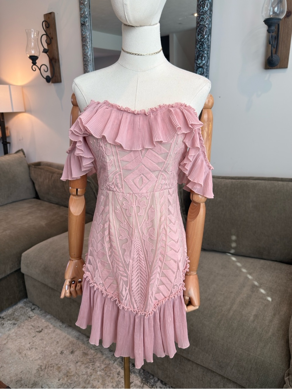 Hello Molly Something To Be Said Blush Off Shoulder Mini Dress Size M